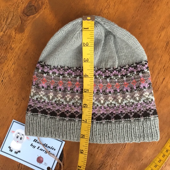 Hand Knit Nordic Hat/Toque - Picture 5 of 5
